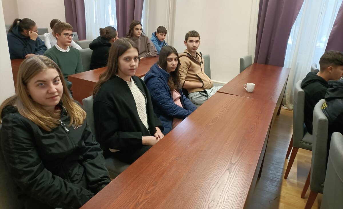 Дан отворених врата – Наши ученици у посети Општини Ковин поводом „Дечије недеље“