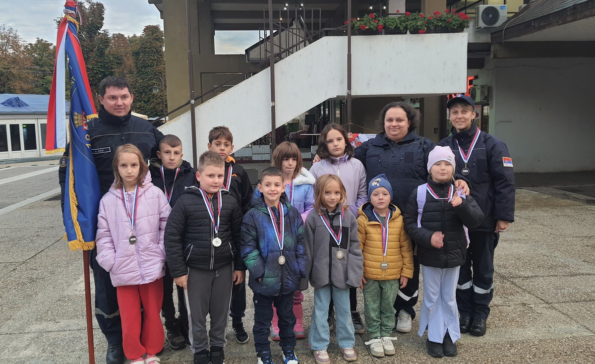 Ученици наше школе успешно су такмичили у пионирској категорији  као чланови Добровољног Ватрогасног Друштва Скореновац на Дан општине Ковина и освојили су 2. место